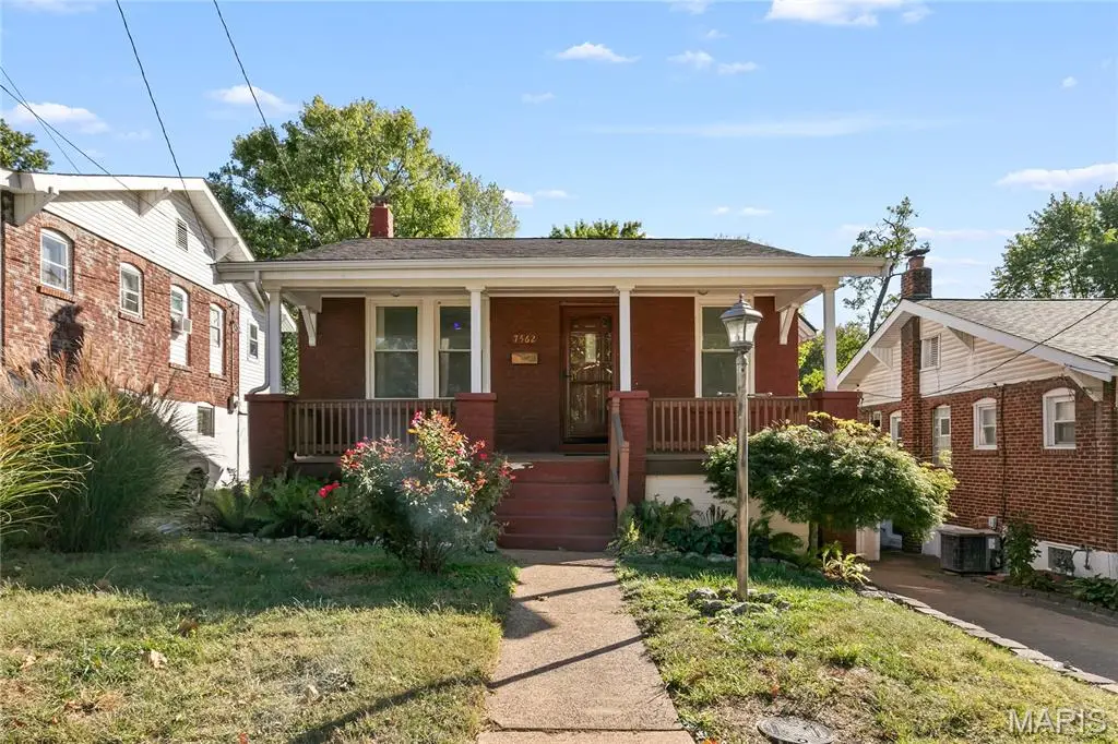 7562 Folk Avenue, Maplewood, MO 63143 - #1