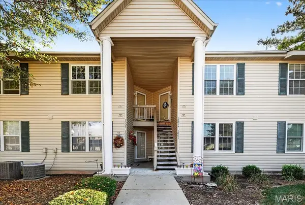 1001 Sugar Creek Court #A, St Peters, MO 63376