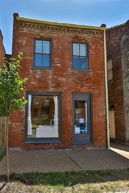 1916 S 12th Street, Saint Louis, MO 63104 - Image #1