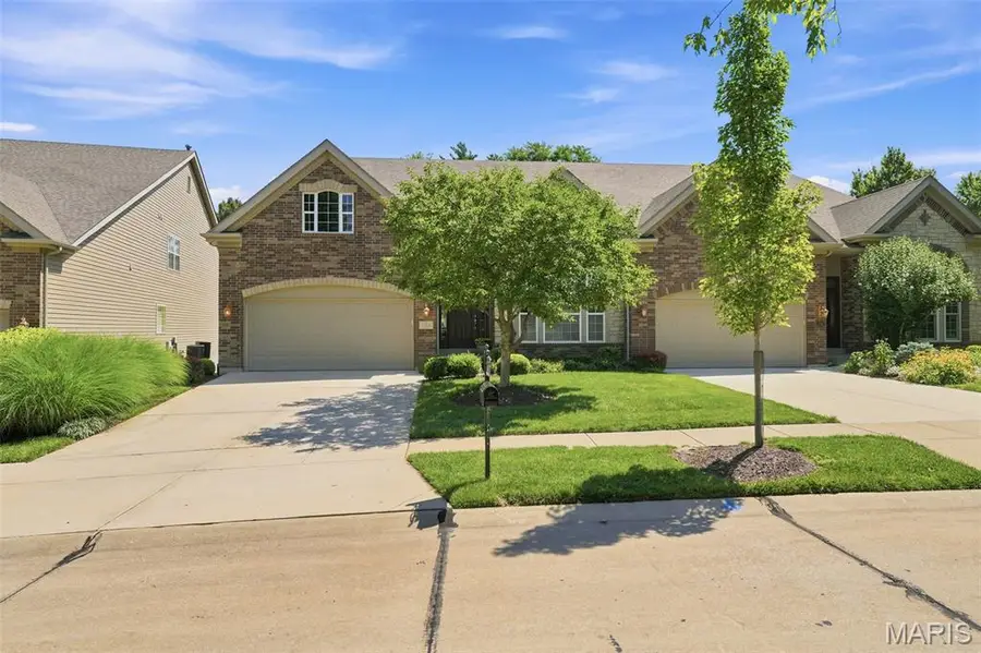 138 Kendall Bluff Court, Chesterfield, MO 63017 - #2