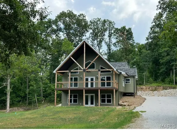 6 Spring House Ct, Troy, MO 63379