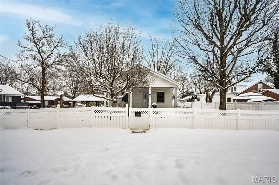 9734 Diamond Drive, Riverview, MO 63137 - Image #3