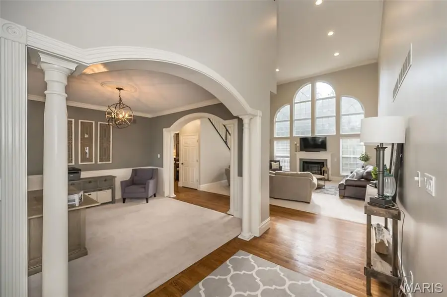 16766 Benton Taylor Drive, Chesterfield, MO 63005 - Image #3