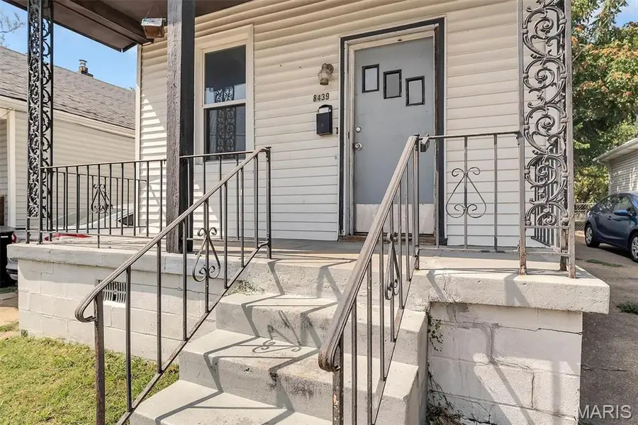 8439 Tennessee Avenue, Lemay, MO 63125 - Image #3