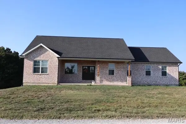 436 Emerald Valley Lane, Cape Girardeau, MO 63701