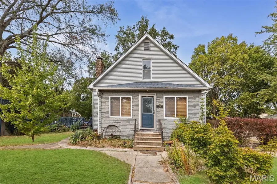 204 E Kavanaugh Street, Pocahontas, IL 62275 - Image #2