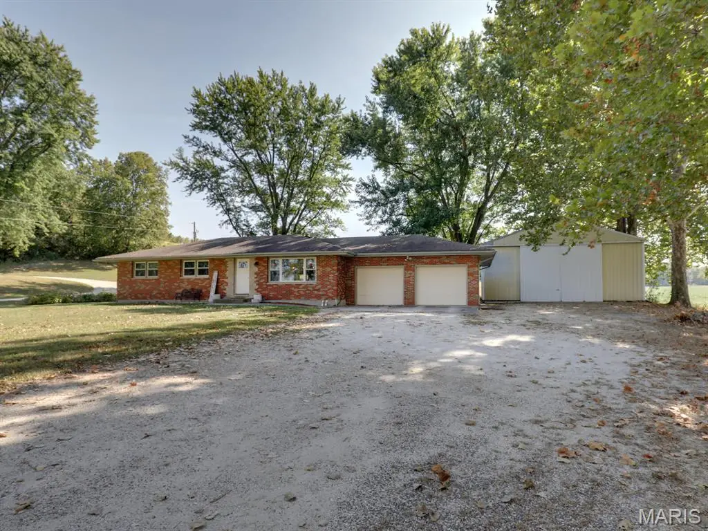 6655 County Road 306, Taylor, MO 63471 - Image #1