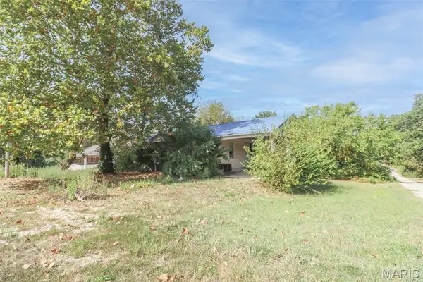 200 W 6th Street, Dixon, MO 65459