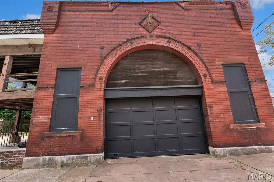 7301 Pennsylvania Avenue, Saint Louis, MO 63111 - Image #2