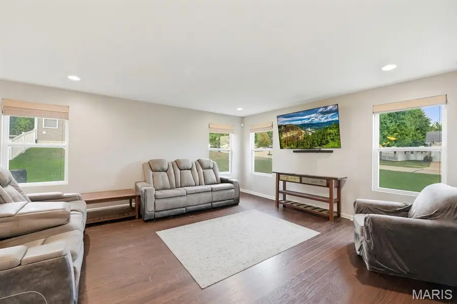 1 Pauley Circle, Saint Peters, MO 63376 - Image #3