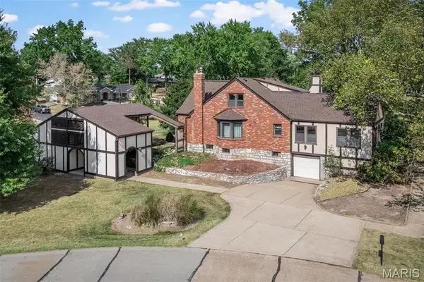 10000 Hilltop Drive, St Louis, MO 63128