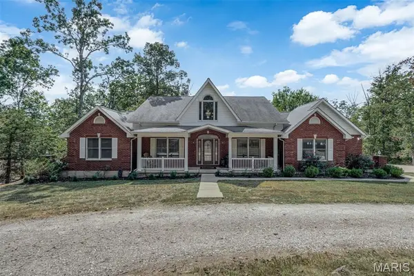 23292 Eagles Roost Lane, Warrenton, MO 63383