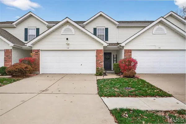 118 Homeshire Drive, Wentzville, MO 63385