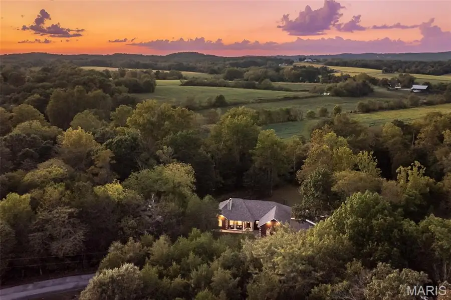 4005 Twinbrook Road, Hillsboro, MO 63050 - Image #2