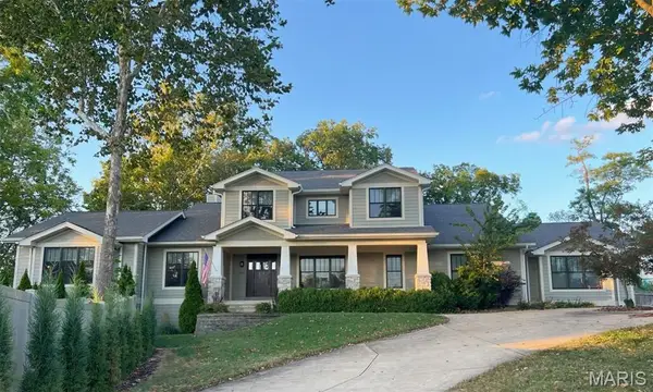 699 W Washington Avenue, Kirkwood, MO 63122