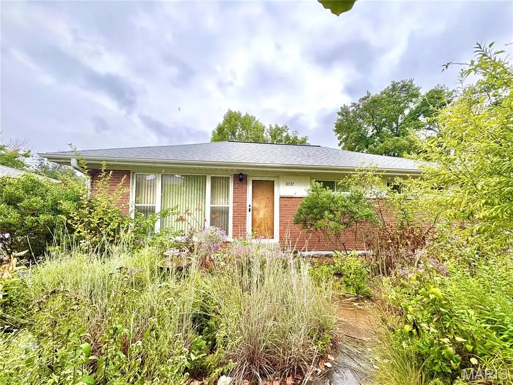 8737 Villa Crest Drive, Crestwood, MO 63126 - Image #1