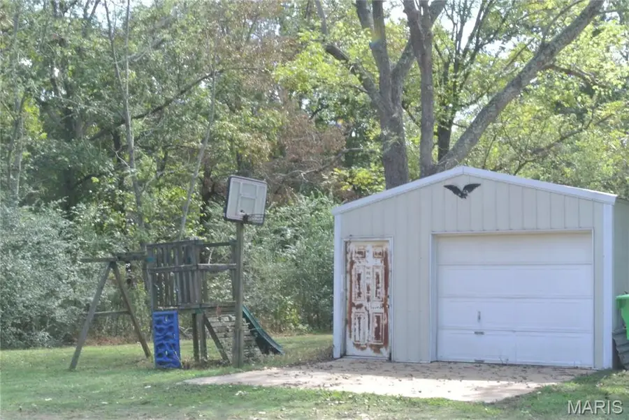 56 Stringtown Street, Poplar Bluff, MO 63901 - Image #3