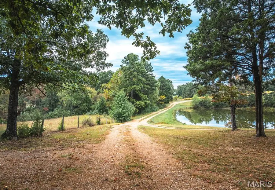 98 Pinecrest Lane, Steelville, MO 65565 - Image #2