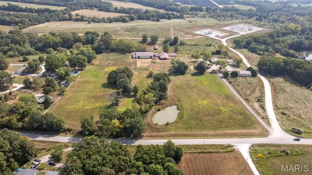 3218 S Highway W - Lot 3, Winfield, MO 63389 - Image #1