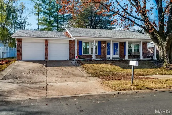 2130 Jenkee Drive, Florissant, MO 63031