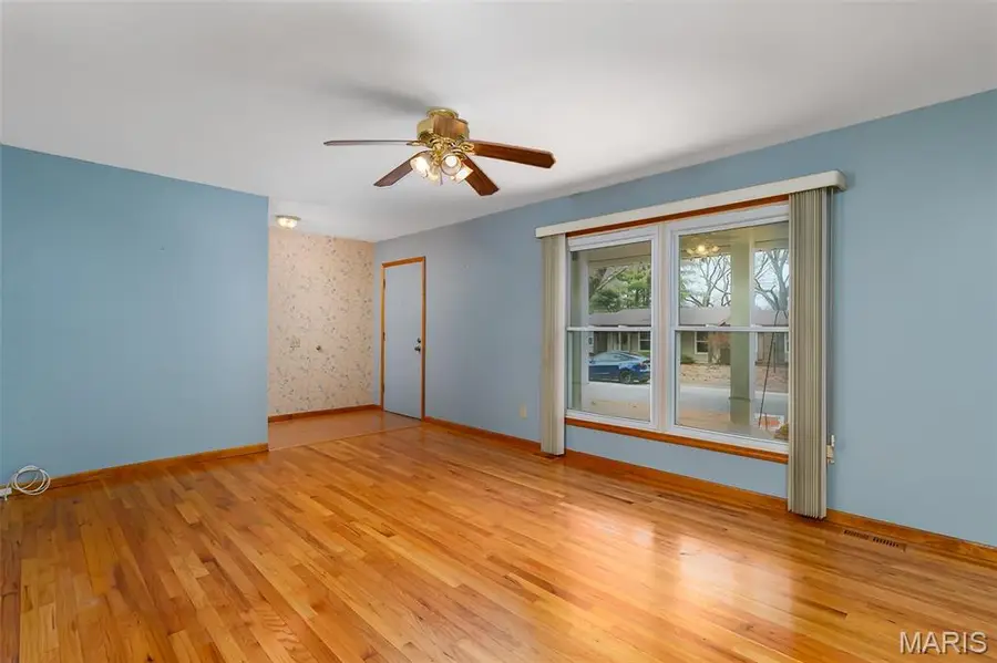 2130 Jenkee Drive, Florissant, MO 63031 - #3