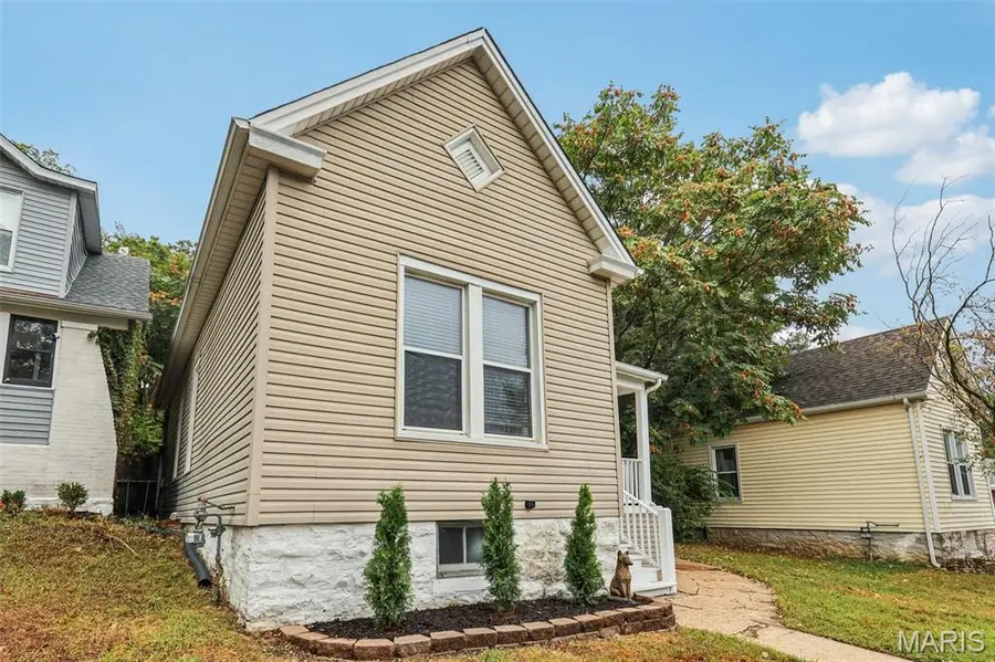 6537 Marmaduke Avenue, Saint Louis, MO 63139 - Image #3