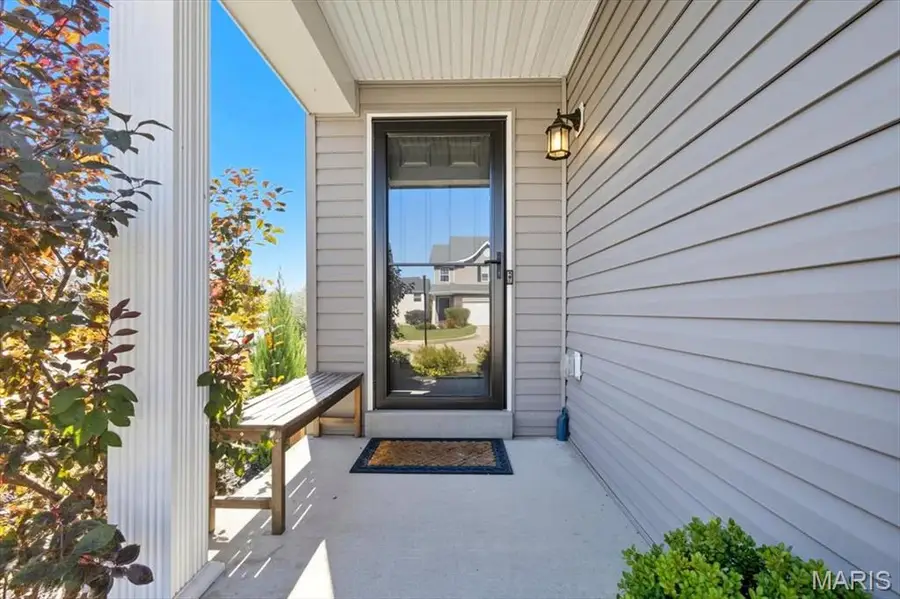 513 Palisades Drive, Saint Charles, MO 63301 - Image #3