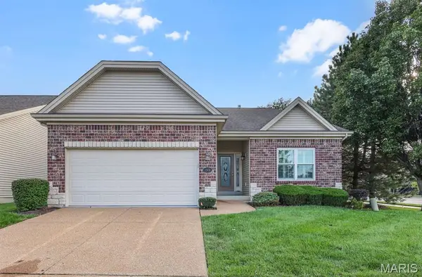 1301 Fairview Glen Drive, St Peters, MO 63376
