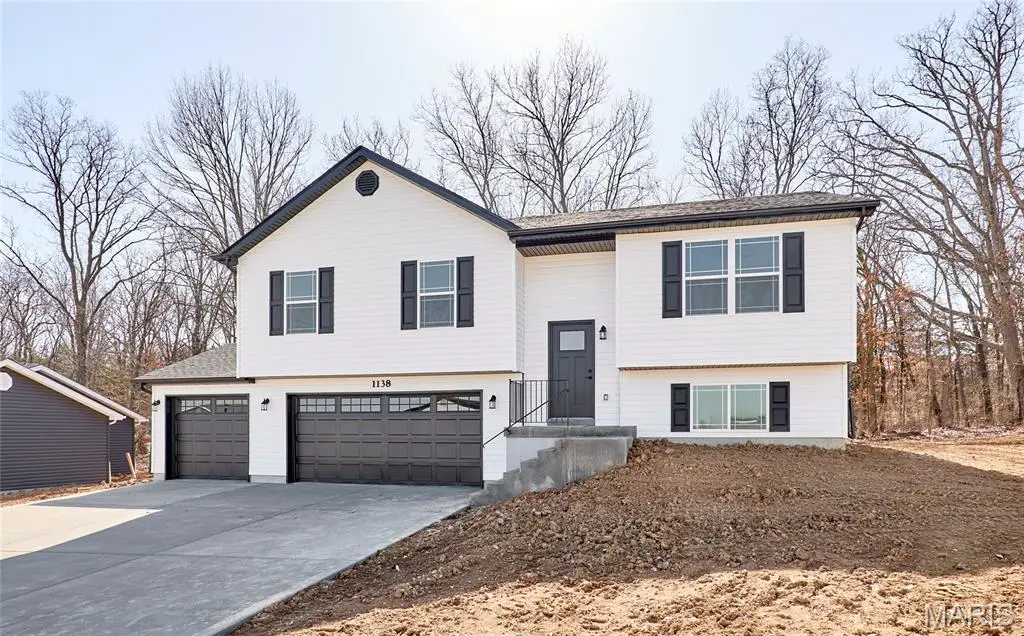 28720 Woodland Heights Drive, Warrenton, MO 63383 - Image #1