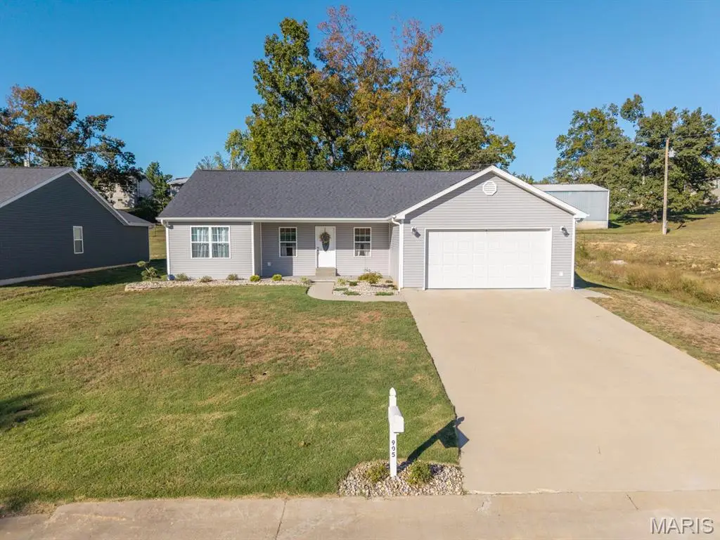 905 Blackberry Lane, Perryville, MO 63775 - Image #1