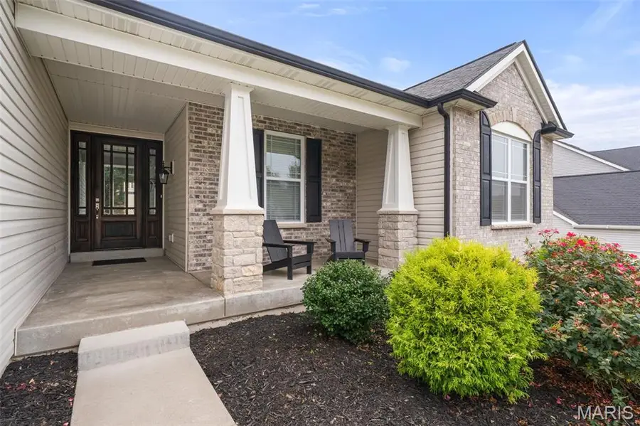 137 Woodspur Drive, Wentzville, MO 63385 - #2