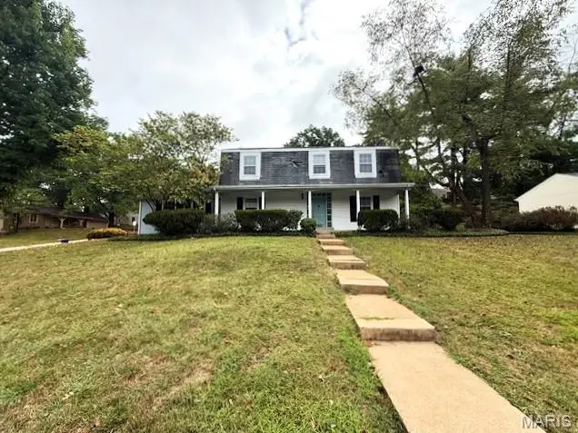 1060 Port Diane Drive, Saint Louis, MO 63146 - Image #1