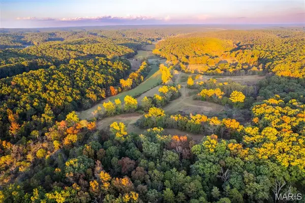 655 County Road 930, Bunker, MO 63629