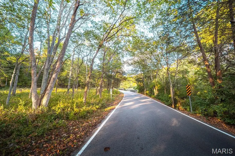 3107 Bouquet Road, Wildwood, MO 63038 - Image #2