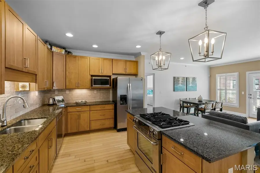 2211 S Grand Boulevard #210, Saint Louis, MO 63104 - Image #3