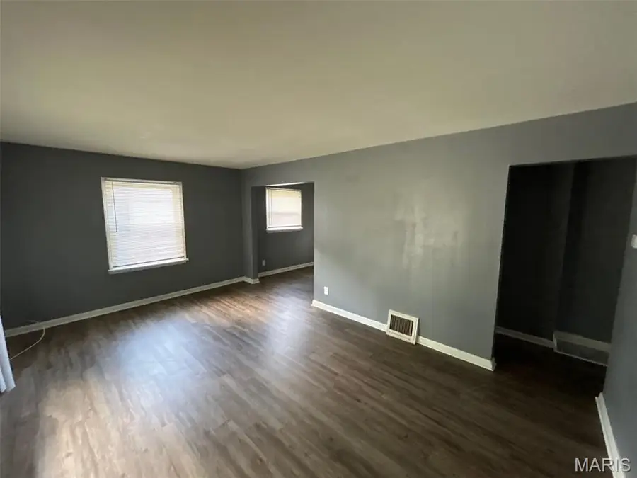 135 Anistasia Drive, Calverton Park, MO 63135 - Image #2