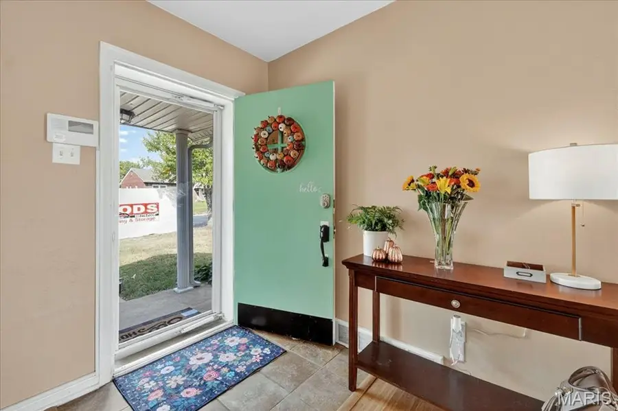 5534 Winona Avenue, Saint Louis, MO 63109 - Image #3