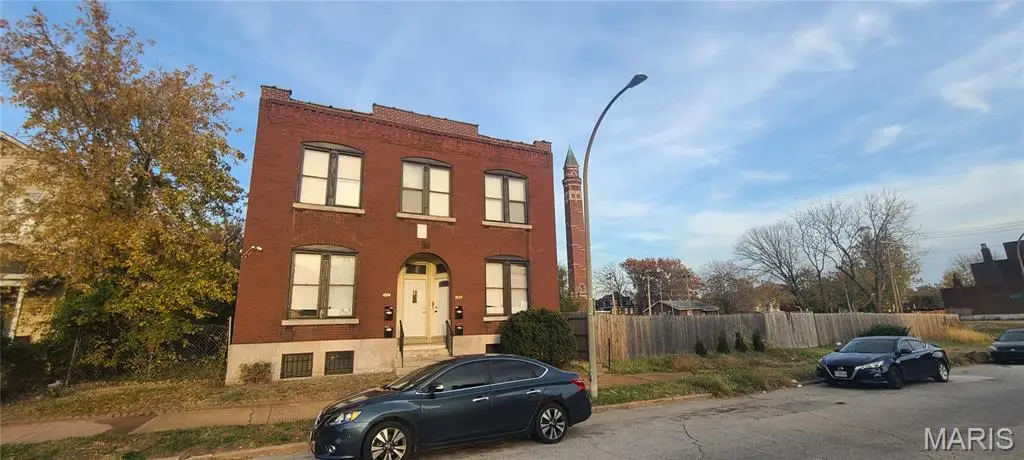 4512 N 19th Street, Saint Louis, MO 63107 - Image #1