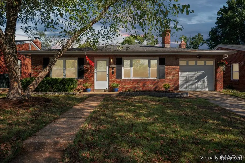 5655 Sutherland Avenue, Saint Louis, MO 63109 - Image #1