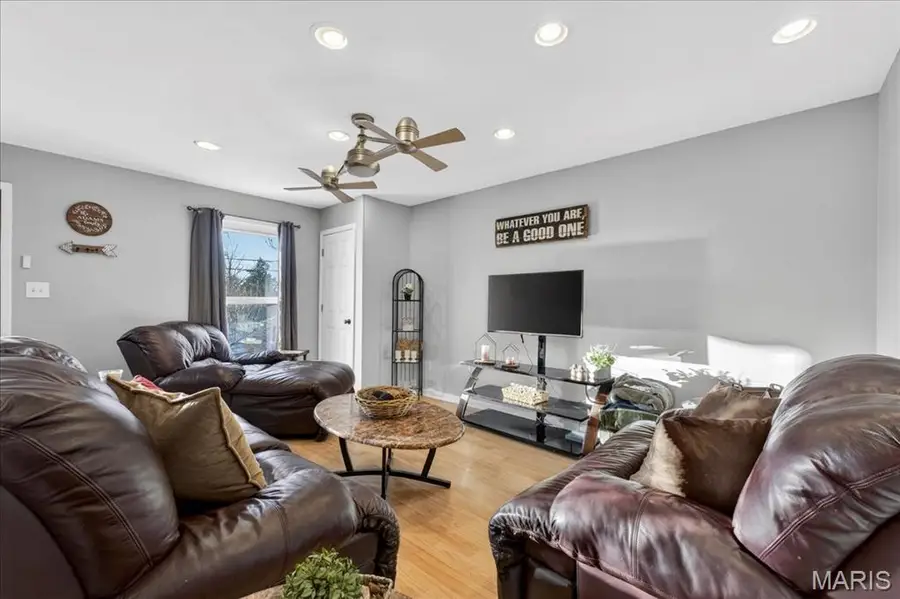 506 Roosevelt Avenue, Warrenton, MO 63383 - #3