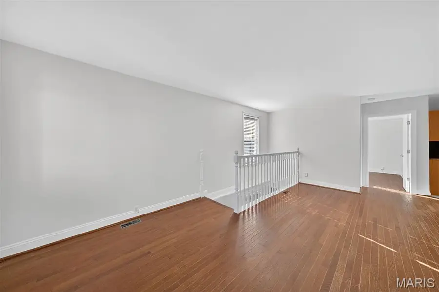 6932 Nashville Avenue, Saint Louis, MO 63139 - Image #3