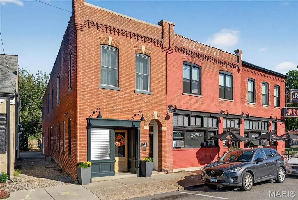 122 Mascoutah Avenue, Belleville, IL 62220 - Image #1