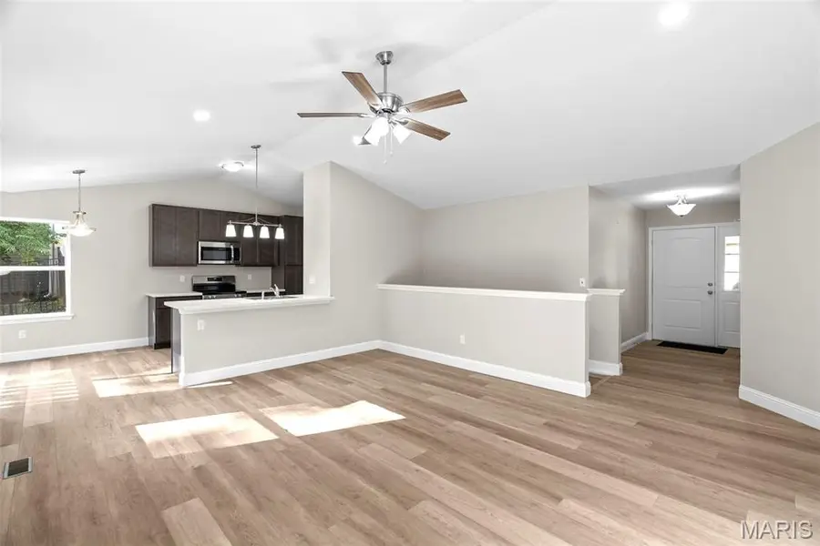 1708 Twelve Oaks Place, Pevely, MO 63070 - Image #3