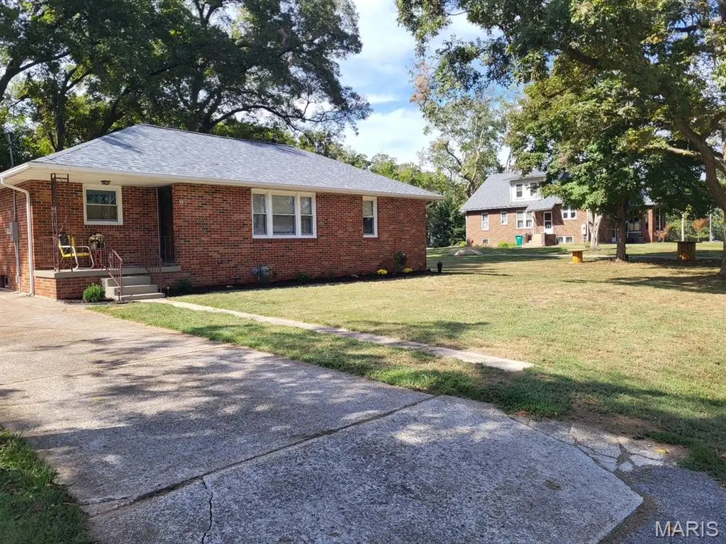 51 S Brockschmidt Road, Venedy, IL 62214 - #1