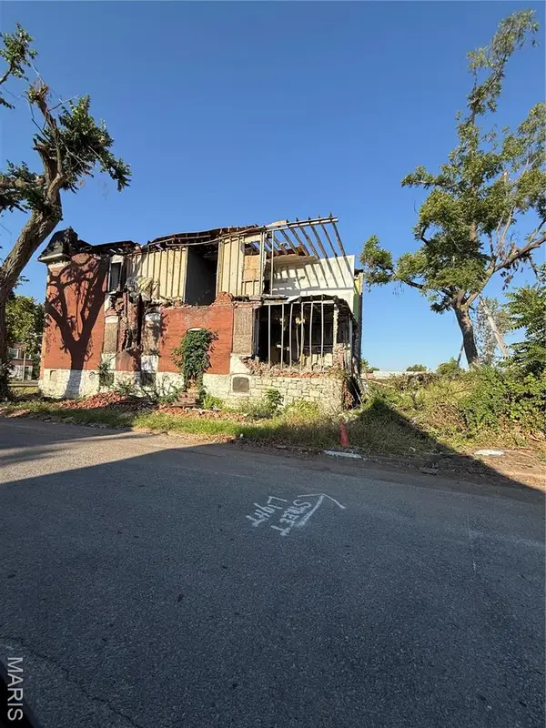 4845 Page Boulevard, St Louis, MO 63113