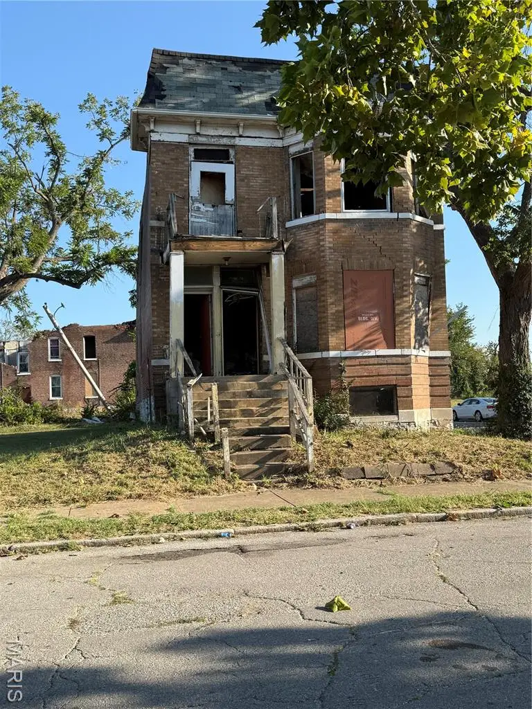 4845 Page Boulevard, Saint Louis, MO 63113 - #3