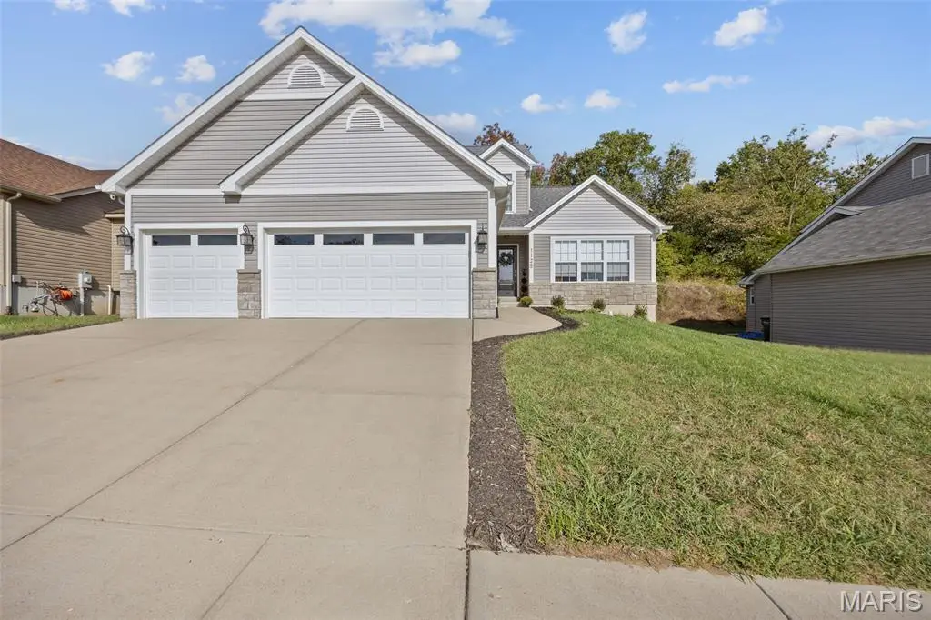 1125 Foxwood Estates Dr Drive, Arnold, MO 63010 - #1