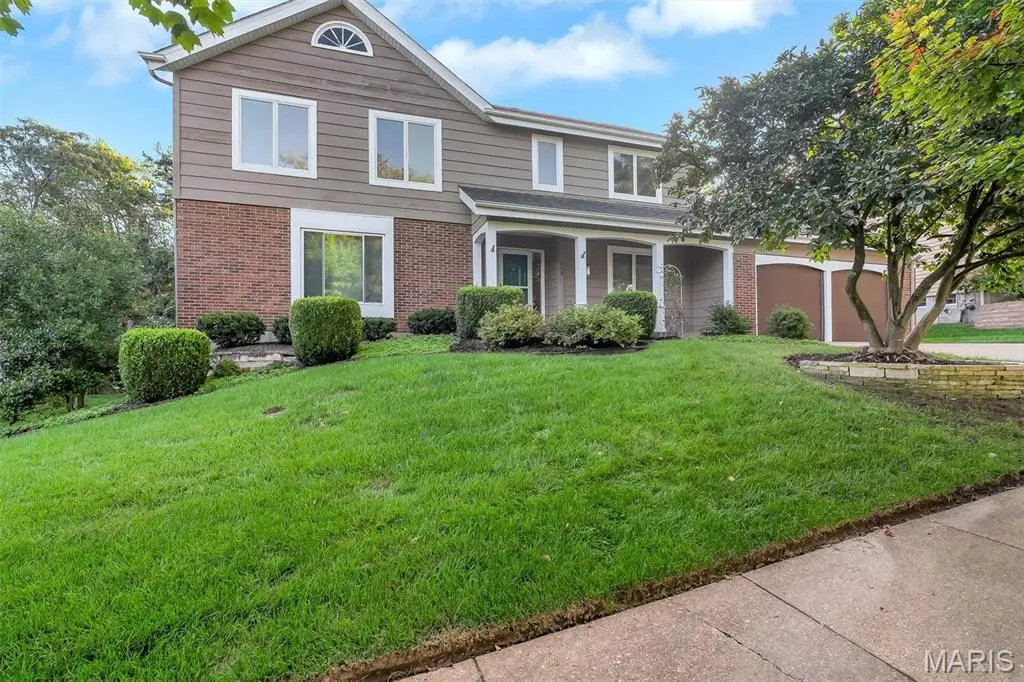 614 Carman Forest Lane, Ballwin, MO 63021 - Image #1