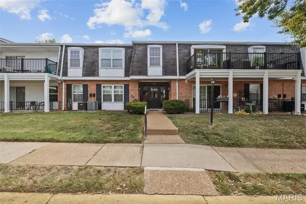 1678 Blue Ridge Drive #A, St Louis, MO 63125