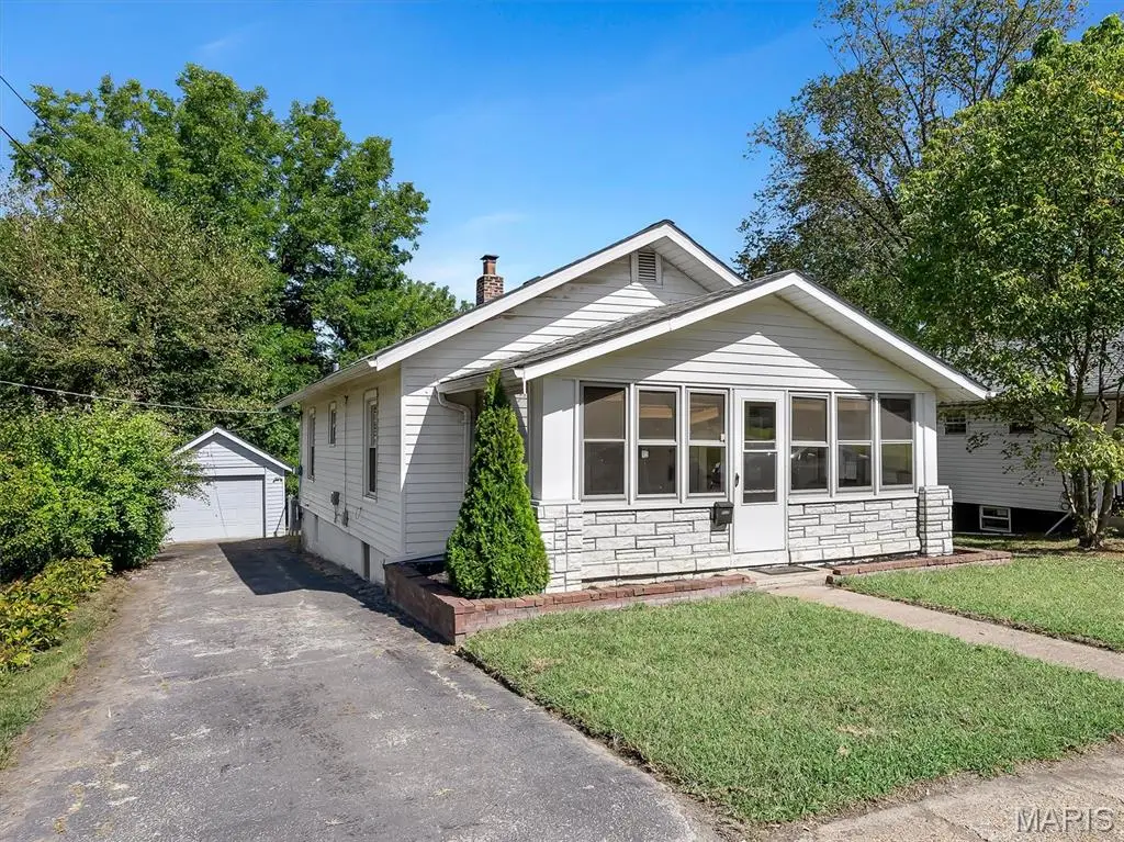 8425 Ann Avenue, Saint Louis, MO 63114 - Image #1